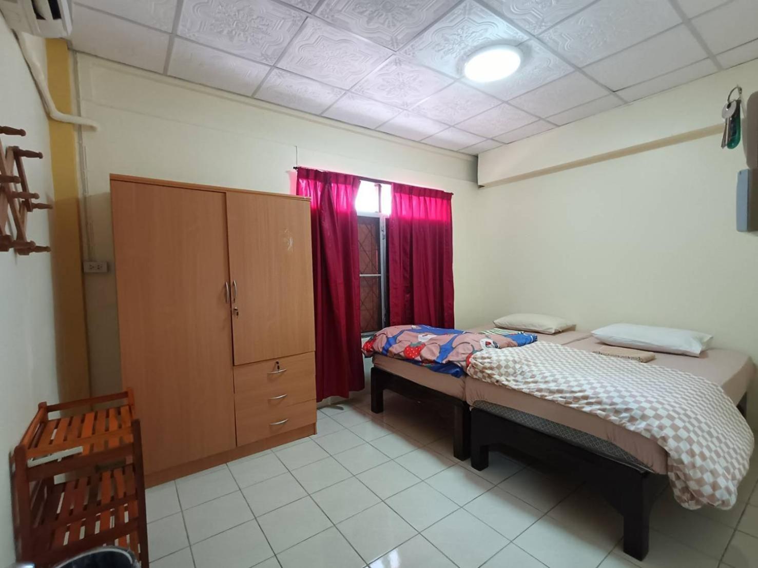 Home Stay At Tapae Chiang Mai Exterior foto